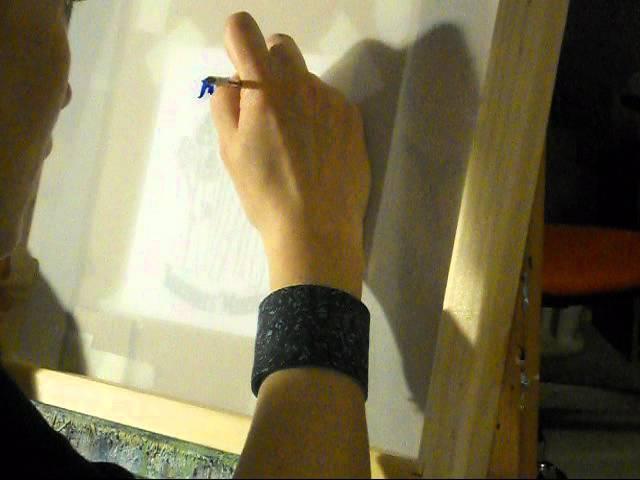 Applying Drawing Fluid to a Silkscreen