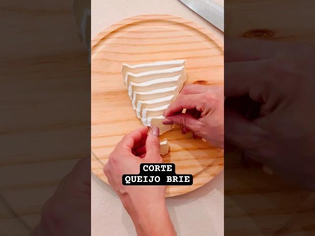 Como Cortar QUEIJO BRIE - Passo a Passo