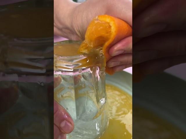 Squeeze More Out of Life: The Surprising Trick to Juicing Oranges Like a Pro #shorts #hacks