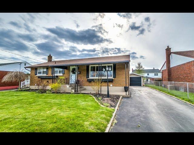 Awesome Bungalow - Niagara Falls - Ontario - The Barry Team - MLS & Realtor.ca