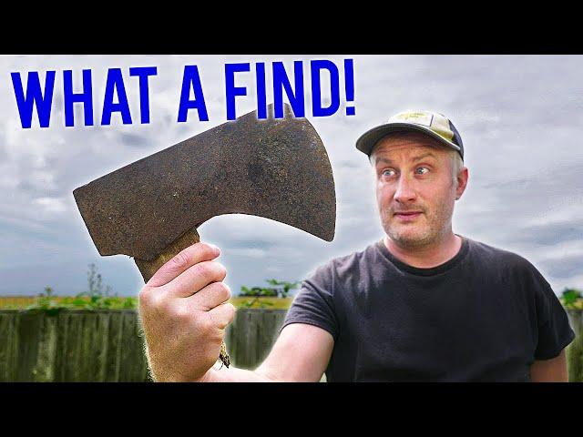 Making A Handle & Restoring A VINTAGE AXE!