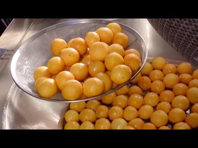 Sweet Potato Balls in Traditional Market / 厭世地瓜球 - Taiwan Street Food