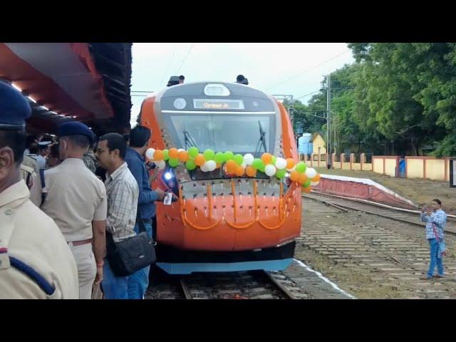 First Journey In DEOGHAR-VARANASI Vandebharat Express!!!