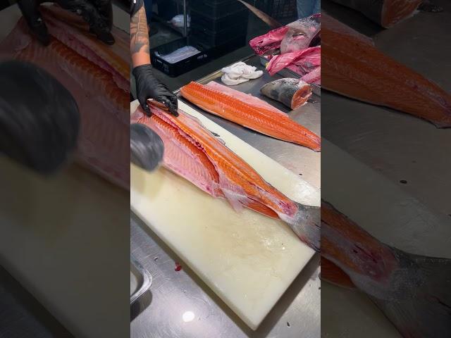 Master Chef’s Super Precise Salmon Cutting – Satisfying Skills in Action! #salmon #sushi