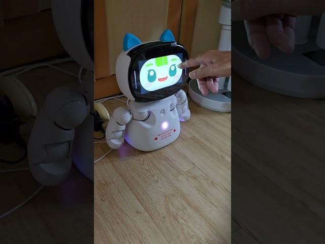 발음이 새서 못알아듣는 AI 돌봄로봇 ㅎㅎ 어르신 #돌봄로봇 #의성군 봉양면에서