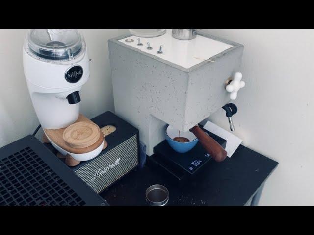 Anza Espresso machine workflow w/ stumptown hair bender