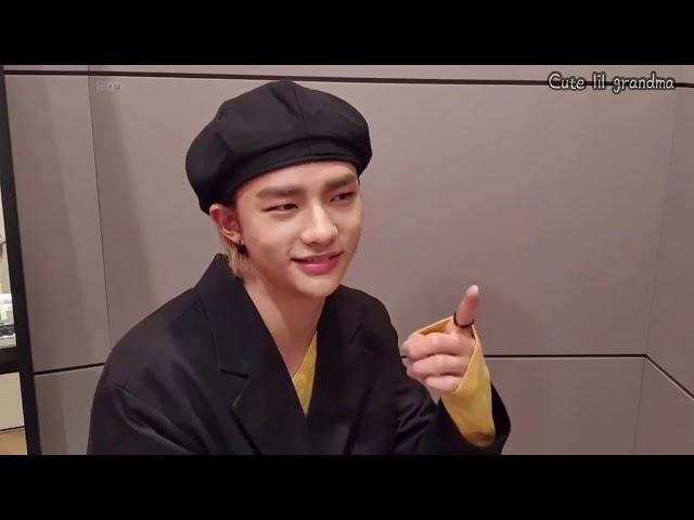 Hyunjin’s Counseling Center but It’s Only in English //Stray Kids moments (subs español disponibles)