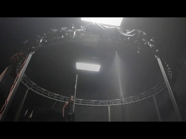 Mixing a rotating arm, a pixelstick and a 84 cameras bullet-time rig