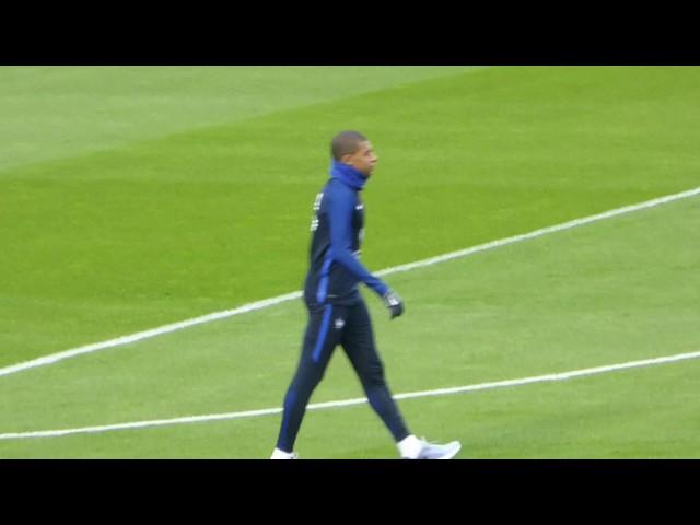 Kylian Mbappé ● Training French Team