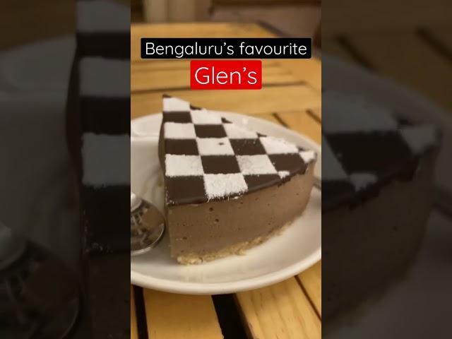 Red velvet cake is a tradition, yummiest macaroons too #glens @glensbakehouseblr8919 #redvelevet