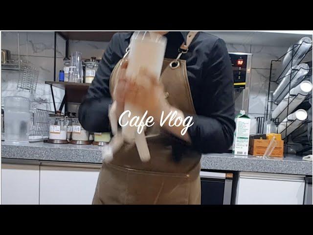 Eng) 커피마마 카페 브이로그 ️휘핑크림 만들기, 탄산수 만들기 | whipping cream, carbonated water(cafe vlog)