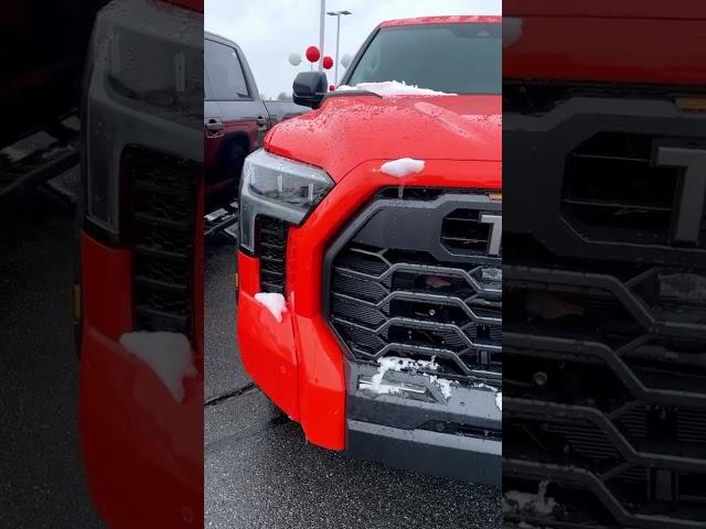 Nissan Titan PRO-4X VS Toyota Tundra TRD Pro