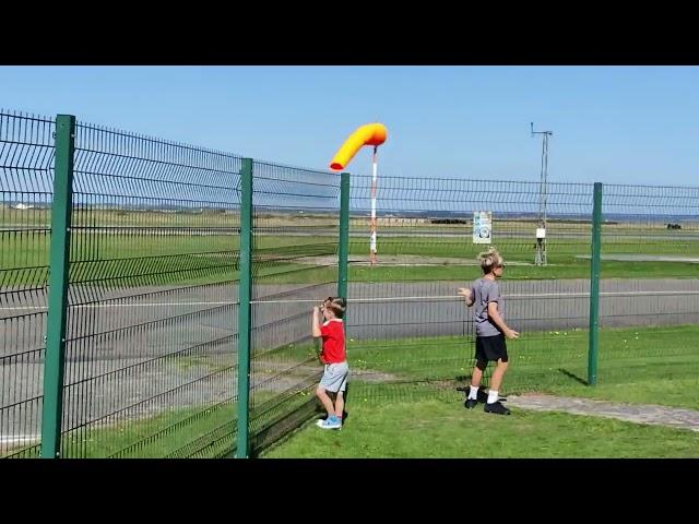 Dinas Dinlle airport (Caernarfon) 040923