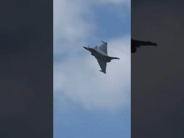 Dassault Rafale Fighter #Flying Display at Paris Air Show 2019 - AIN #Shorts #airplane #military