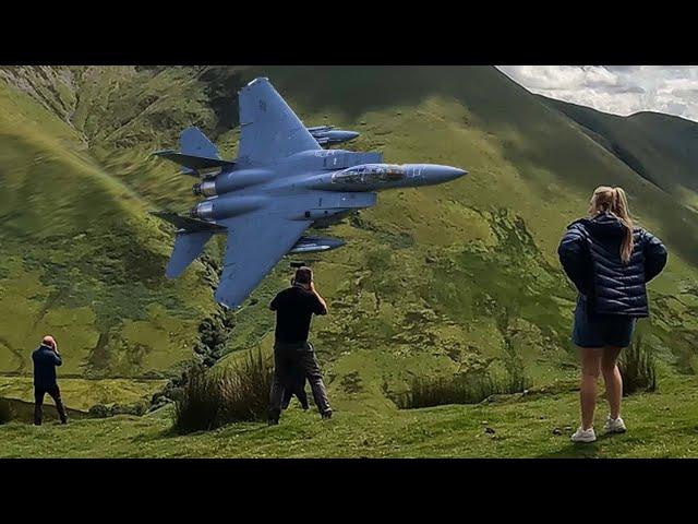 MACH LOOP - HURRY!! THE JETS ARE COMING - 4K