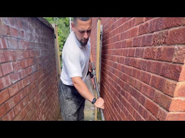 Pressure washing transforms a neglected alleyway into a clean space || WooGlobe