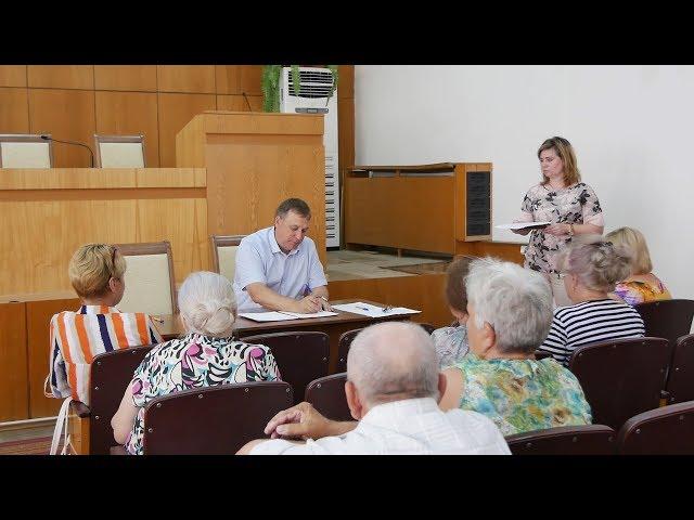 Кореновск. Глава района Сергей Голобородько провел заседание Общественного Совета.