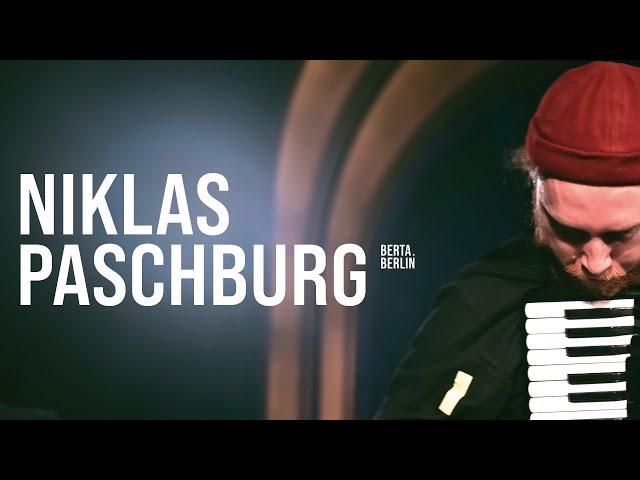 Niklas Paschburg - live @ Theater im Delphi | FILMED BY EAR