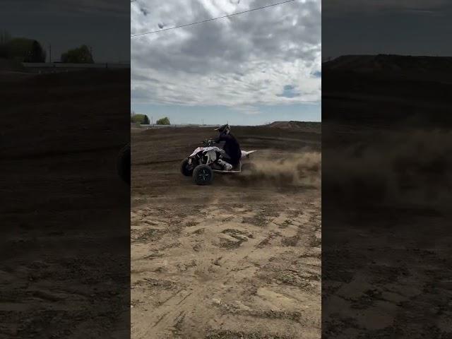How do you approach a turn ? #atv #walshracecraft