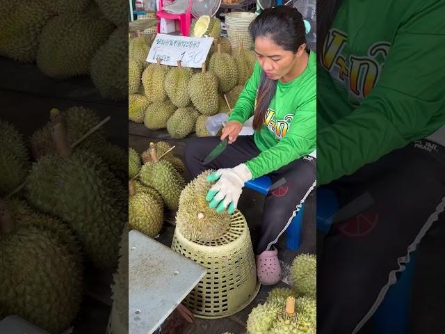 Dangerous but Delicious! Sharp-Thorn Fruit Cutting Skills - Thai Street Master