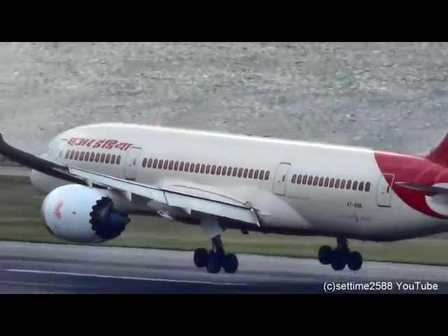 Boeing 787 Dreamliner Air India Landing in Hong Kong International Airport