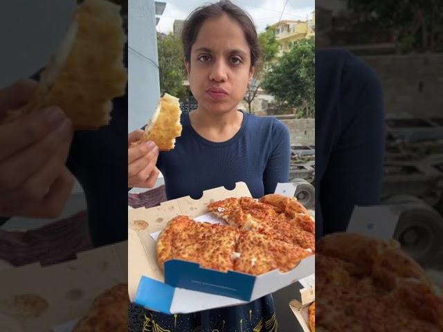 Pizza Hut V/S Dominos V/S Mojo Pizza  | Best Cheese  Burst Pizza Ever | So Saute #shorts