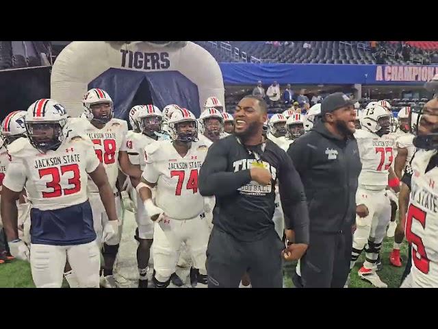  Coach Javancy Jones fires up the Jackson State Tigers before taking the field | Celebration Bowl