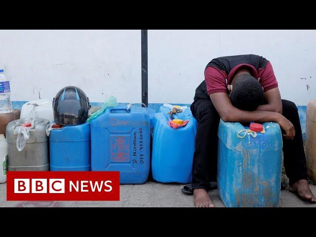 Sri Lanka fuel crisis: 'Only God can help us now' - BBC News