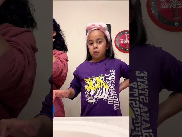 Get ready with me and Tata to go to sleep #skincare #skincareroutine #nighttimeskincare
