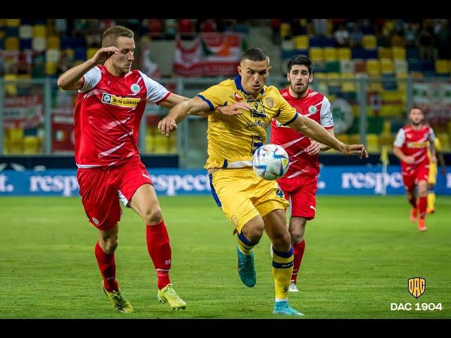 DAC 1904 - Cliftonville FC 2:1 (1:1)