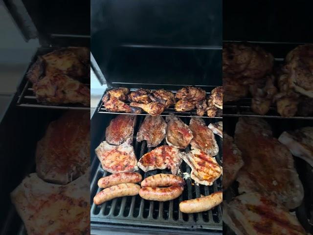 Primire ca la carte. #viral #viralvideo #funny #germany #romania #barbecue #traditional #educational