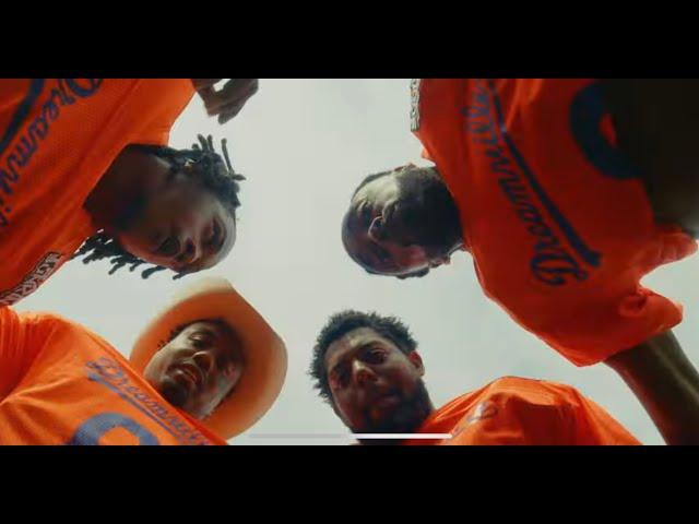 EARTHGANG - BOBBY BOUCHER (OFFICIAL MUSIC VIDEO)