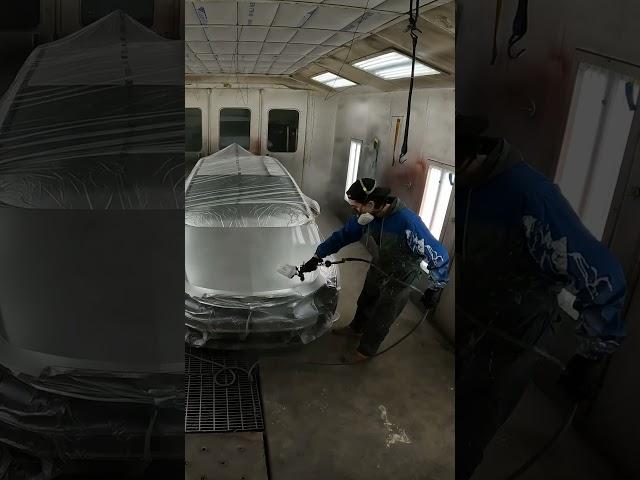 How Fast Do You Spray Clear? #refinish #sikkens #clearcoat #walcom #collisionrepair #chevy #autobody