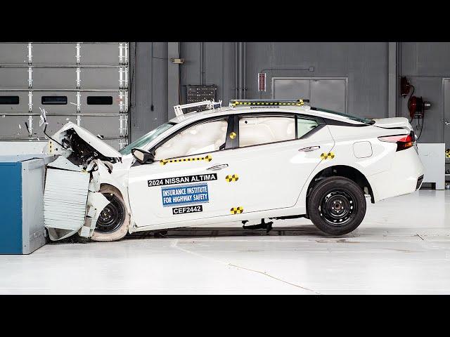 2024 Nissan Altima updated moderate overlap IIHS crash test