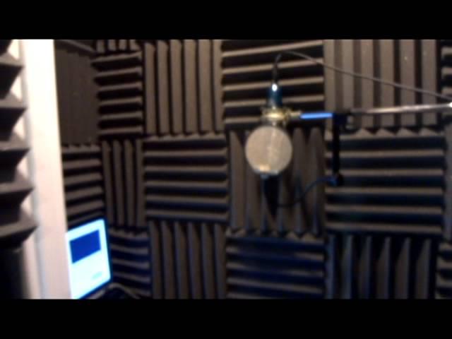 How To Turn A Closet into A Vocal Booth With Ronnie Rokk Smith