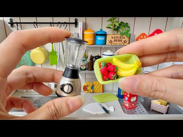 Mini Toy Kitchen - Use the Tiniest Blender to Make Milkshake | Re-Ment Food Miniature Cooking ASMR