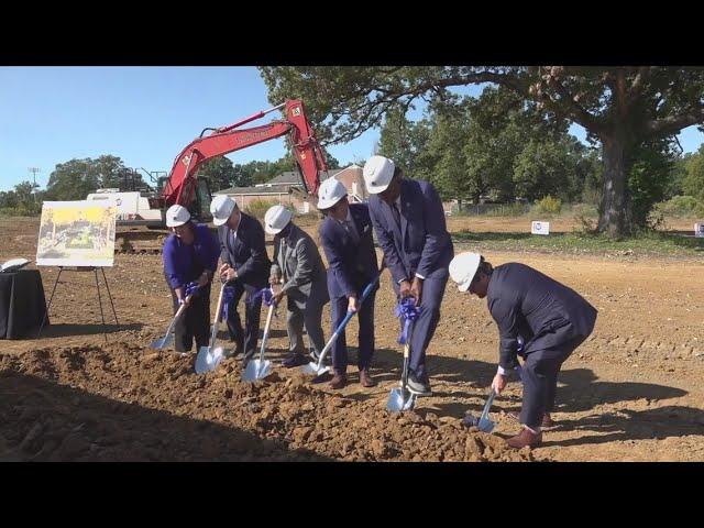 University of Memphis breaks ground on new student apartments