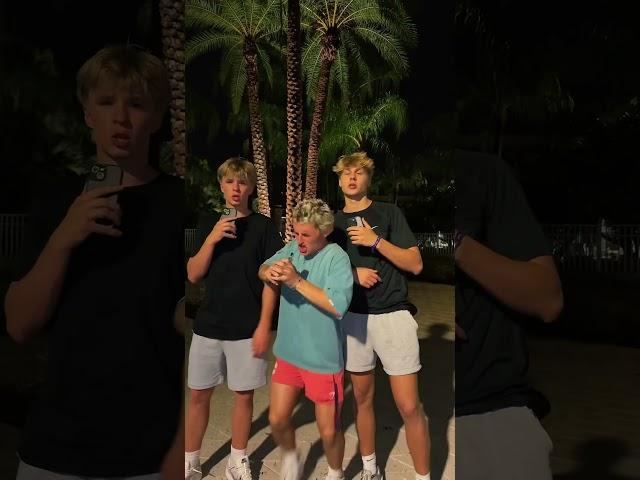 found the best twins