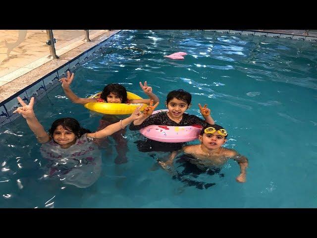 Hamda and Her Sisters Jumping Challenge in the Pool حمده واخواتها تحدي القفز في المسبح