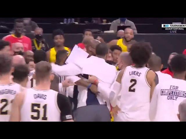 Michigan Coach Juwan Howard Gets Ejected vs Maryland | 2021 College Basketball