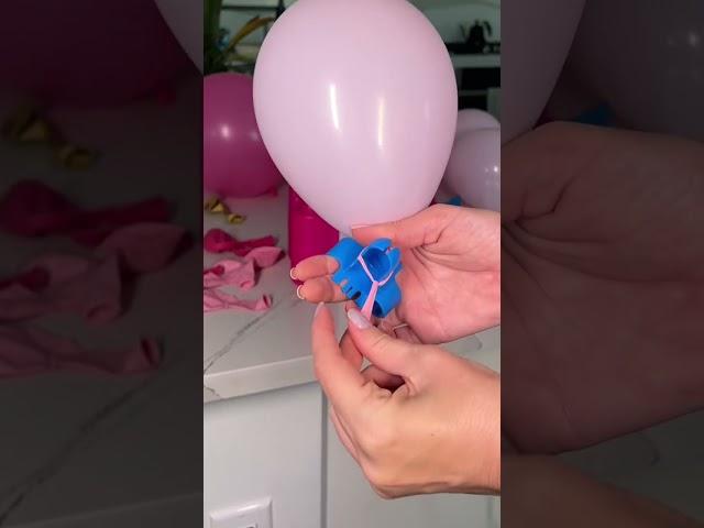 Making a birthday balloon mosaic to surprise my toddler with!! DIY birthday decorations!