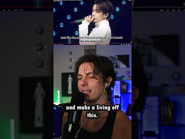 Somebody tell Kim Taehyung to RELAX #bts #btsarmy #vbts #reaction