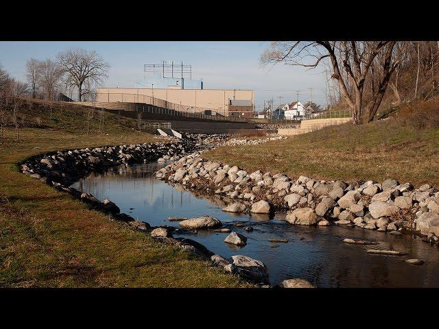 Kinnickinnic River Restoration - Milwaukee Metropolitan Sewerage District (MMSD)