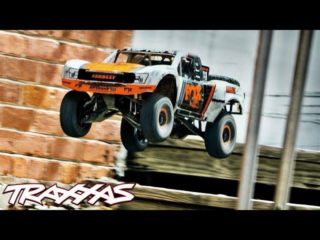 Urban R/C Assault | Traxxas Unlimited Desert Racer