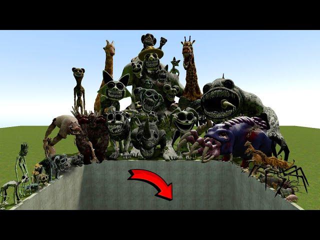 SPARTAN KICKING ZOONOMALY MONSTER FAMILY & MUTANT ANIMALS ZOOCHOSIS in BIG HOLE - Garry's Mod