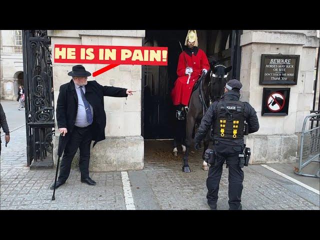 POLICE CALLED: Royal Horse’s STRANGE Behavior Worries Tourist!