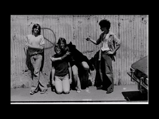 The Rubinoos - I Think We're Alone Now