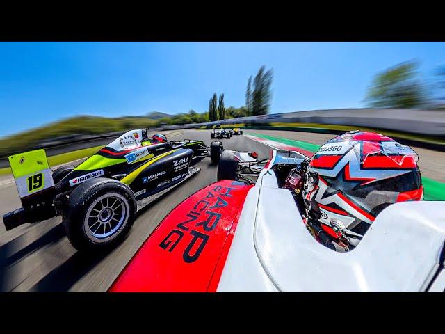 THERE'S NO CORNER WHERE YOU CAN'T OVERTAKE - Formula 4 FXPro Varano Race 2