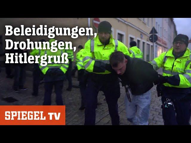 Die Aufrechten: Der alltägliche Kampf gegen die Rechten | SPIEGEL TV