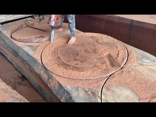 Man Turns Giant Tree Log Into Amazing Table // Cut a Round Table From Giant Log Thousand Years Old